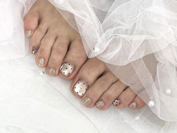 ミクス バイ キングジム(Mxx by KingGYM)の写真/ご旅行・お出かけ時は足元からおしゃれに♪【初回オフ無料☆FOOT:ワンカラー(フットバス付)8000円】