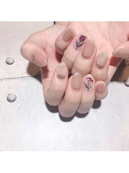 アティックネイルアトリエ(attic nail atelier)/手描きフラワー★