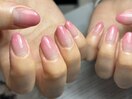 ピンクグラデーションネイル