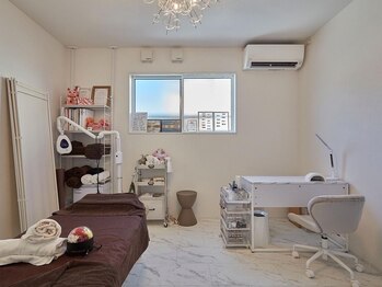 ビューティーサロン アール(R)の写真/痩身・整体・ネイルも!キレイが詰まったビューティ空間で“太って見える”から脱出！本気の美ボディへ★