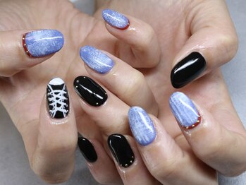 ヴィエル ネイル(VIEL NAIL)/デニムとスニーカー