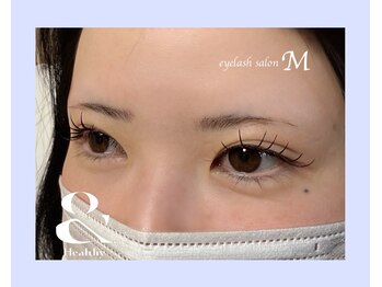 エム(M)/&healthy80本(マツエク＋パーマ)