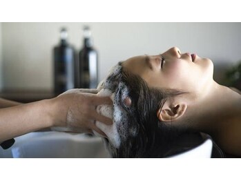 head CONCIERGE六本木店【ヘッドコンシェルジュ】【6/22 NEW OPEN（予定）】の写真/【究極睡眠お試しコース】頭から全身ぽかぽかに。うっかり寝落ちしてしまう…濃密な睡眠タイムを。