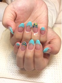 ～フラワーフレンチネイル～