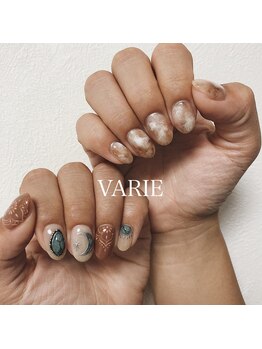 ヴァリエ(VARIE)/