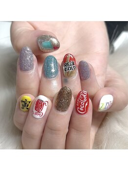 モモ(Momo)/コカコーラ×リアルゴールド