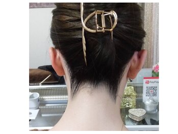 ファットママ(FAT MAMA)/美眉カット+襟足シェービング