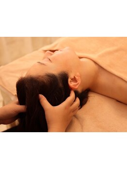 ヘッドスパで癒されたい