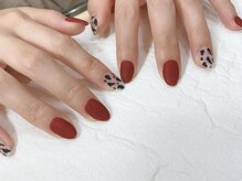 08ネイル(08 nail＆school)/牛柄☆マットコート仕上げ