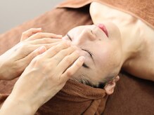 サロンドユミ(Salonde由美)/目の周りもスッキリ楽に