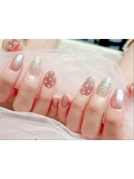 シンプル系（オフィス・日常）が得意