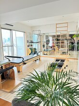 ノッコ スタジオ(Nokko Studio)/ピラティススタジオ風景