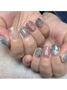 アティックネイルアトリエ(attic nail atelier)/持ち込みシーネイル