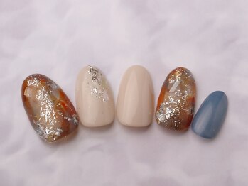 マハロネイル(Mahalo Nail)/トレンドコースのデザインです!