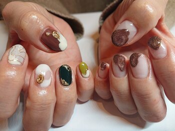 アールエム(Rm)/12月◎ネイル