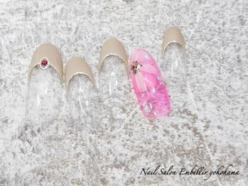 アンベリール 横浜店(Embellir)/(1831)フラワーネイル