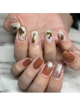 キラリ(Kirari)/アシンメトリーニュアンスネイル