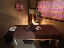 全身ほぐし整処 ゆるり 鶴橋店/オイルリンパマッサージルーム