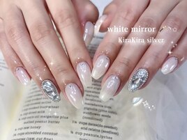 ホワイトミラー