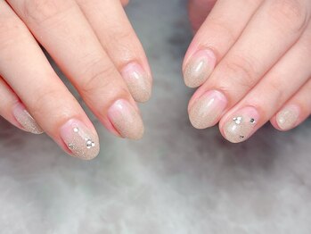 シンプルデザインネイル