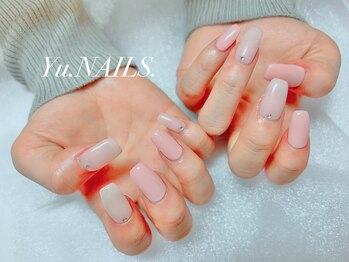 ユーネイルズ 恵比寿(Yu.NAILS.)/シンプル極細フレンチネイル