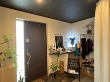 ホルミシス効果！リンパ専用鉱石入りジェル&温熱マット使用