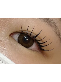 ボリュームのある目元にしたい