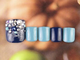 フットジェルアート2本付3850円