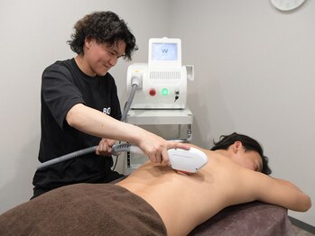 ボス 津店(BOSS)/【メンズ脱毛/施術風景】