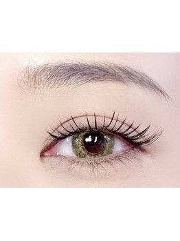 ナチュラル上品な目元にしたい