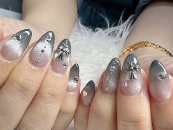 ルルエオノ(Lulu eono)/クロムハーツネイル