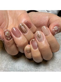 お花ニュアンスネイル