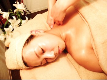 ディアサロン 横浜店(Diasalon)/デコルテ・ヘッドマッサージ