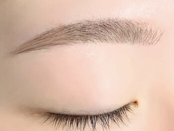 ネリネ 博多(nerine)/美眉デザイン