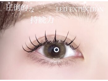リシェル 高崎店(Richelle)の写真/フラットラッシュ×LED★圧倒的キープ力!!丁寧なデザイン提案も◎セーブルより軽くて濃い仕上りに＊高崎駅