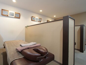 全身ほぐし整処 ゆるり 鶴橋店/もみほぐしスペース