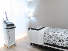 Hime beauty【ハイパーナイフ・痩身・毛穴・小顔・漢方温浴】の雰囲気（完全個室、落ち着いた雰囲気が漂います。）