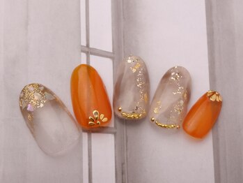 マハロネイル(Mahalo Nail)/トレンドコースのデザインです