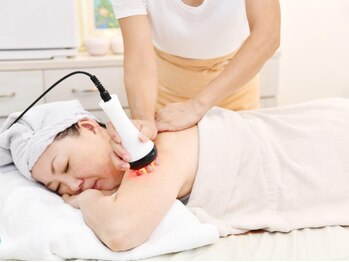 トロワサンク 片瀬山 西鎌倉/二の腕・背中・ハイパーナイフ