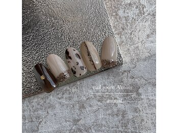 エーモアー(a'more)/牛ネイル　