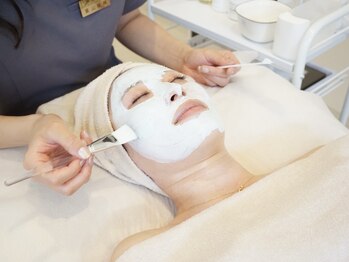 エイティ(Atey)/【伊勢崎】フェイシャル施術