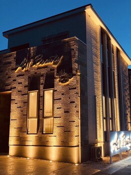 シエル(Ciel)の写真/《お好きな2ヵ所脱毛(女性)¥3000》脱毛業界歴20年以上★美肌効果をプラスしたツルスベ肌に!