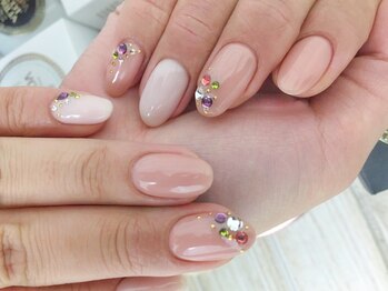 アイラッシュアンドネイル専門店 クラル(CURAR)/ラインストーンネイル¥7980