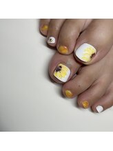 モモ(Momo)/大人ひまわりアート