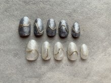 エンジェリック カラーズ(Angelic colors)/アシンメトリーニュアンスネイル