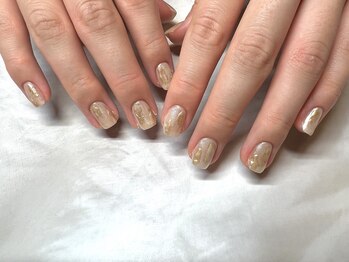 ネイルシャルネ(NAIL Charme)の写真/《シンプル~大人可愛いニュアンスデザインまで》幅広くご提案いたします。的確な技術力で理想の指先に◎