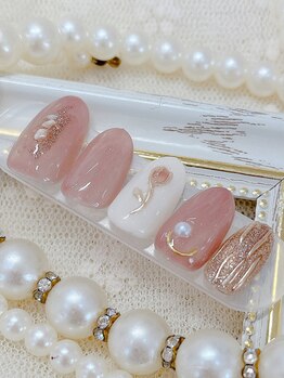 ネイルサロンアンドスクール ラフィーネ 池袋店/定額7990円