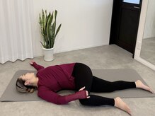 キューマルイチヨガサロン(901.yogasalon)/ワニのポーズ♪