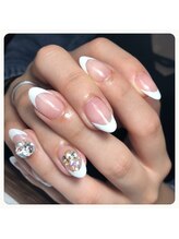 ナナズネイル 西小倉店(NANA's Nail)/ホワイトフレンチ　　