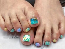 ネイルアトリエルカ(nail atelier LUCA)/W-888 大人可愛い縦グラネイル 